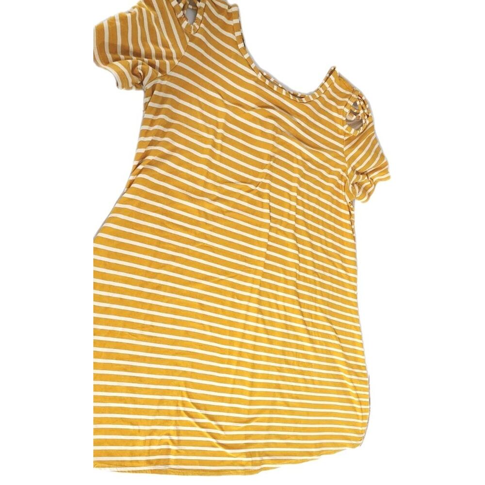 Women 2x Plus Yellow Mustard White Striped Stretchy Cutout Tunic Shirt Vibe